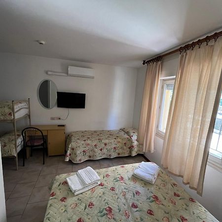 Hotel Italiacervia Bagian luar foto