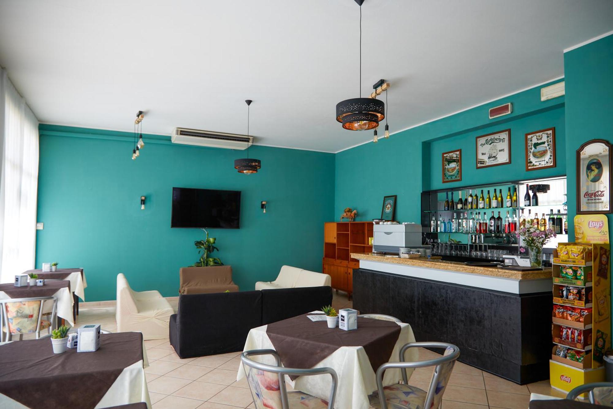 Hotel Italiacervia Bagian luar foto