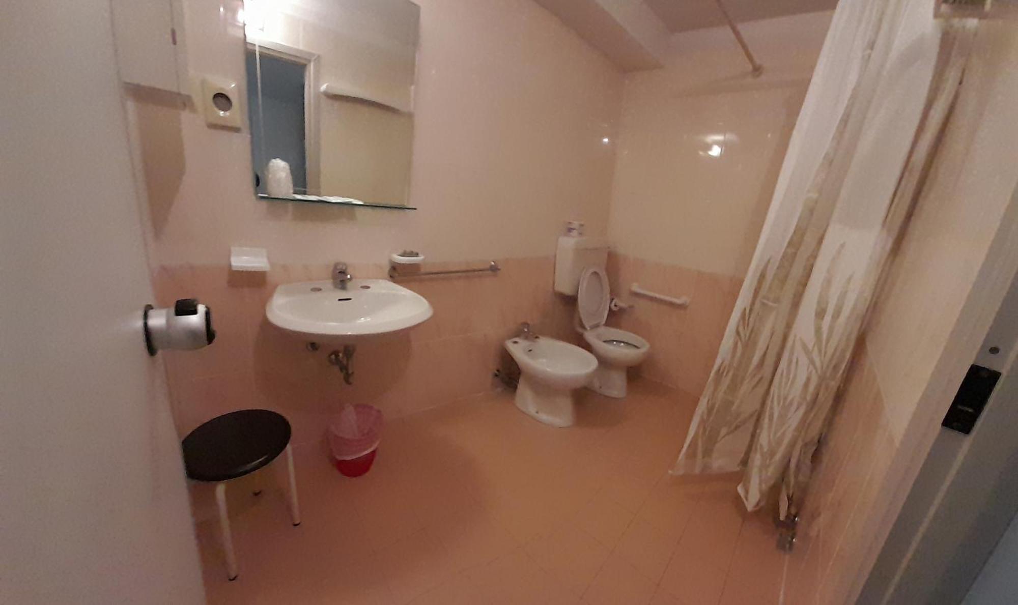 Hotel Italiacervia Bagian luar foto